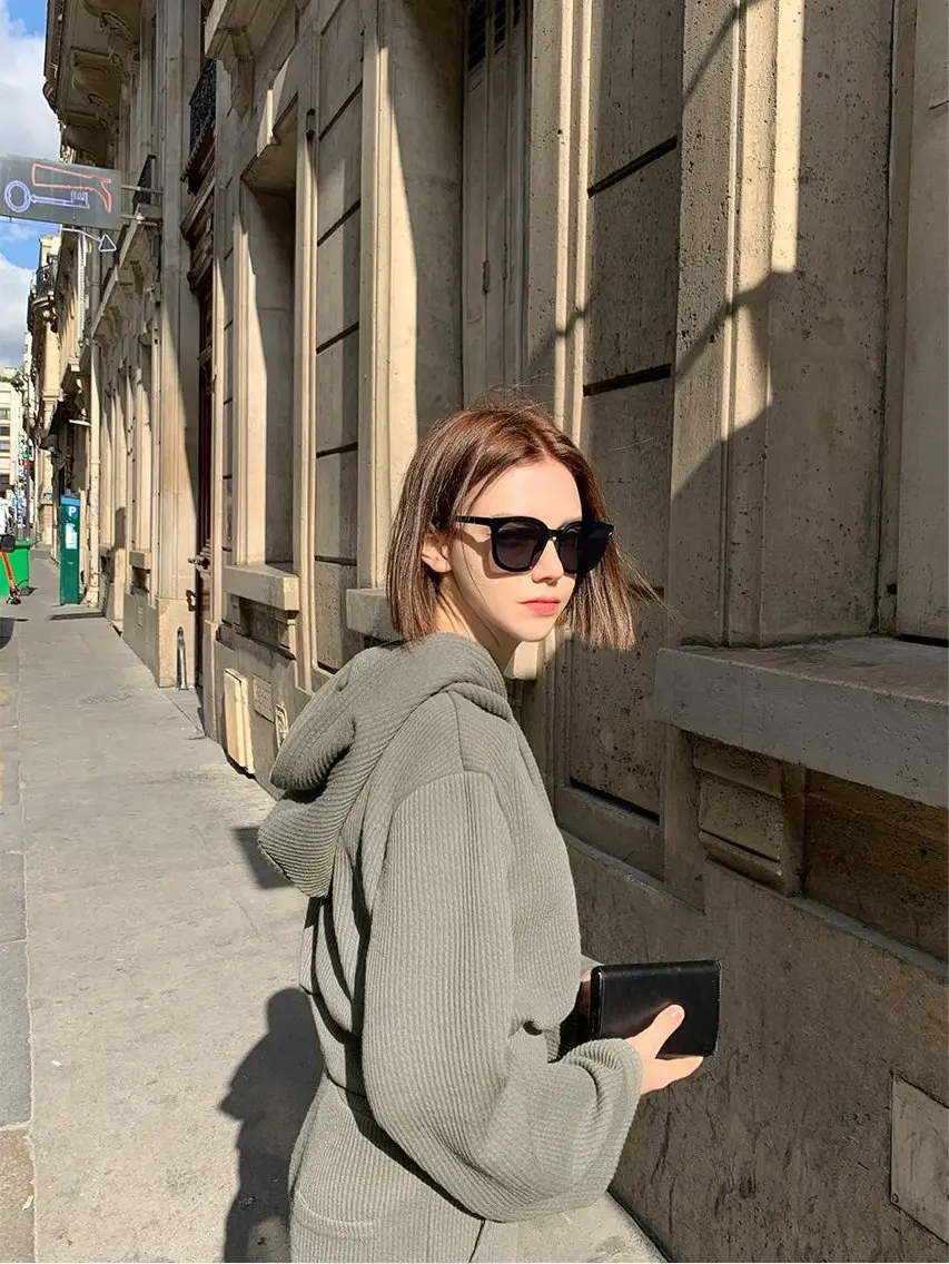 ショート SEEK八王子 AINAのヘアスタイル