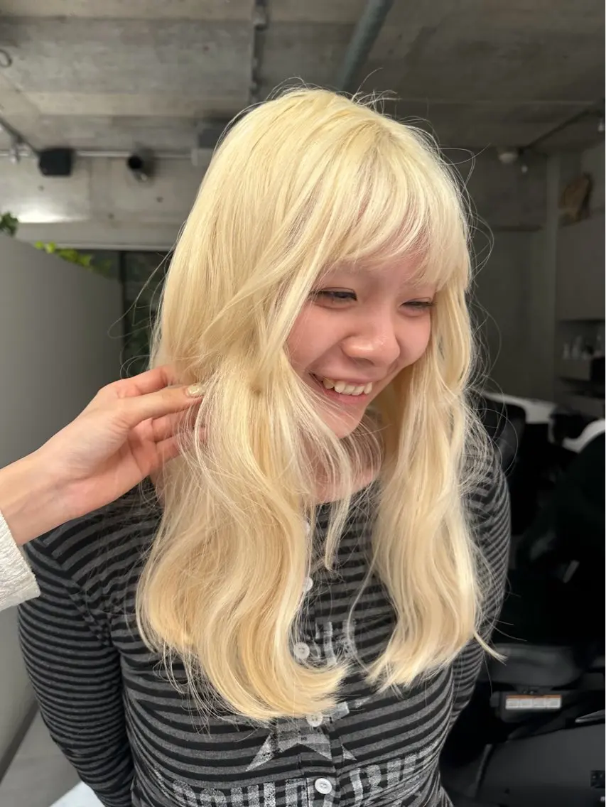 ダブルカラー (ブリーチあり)👱🏻‍♀️の写真