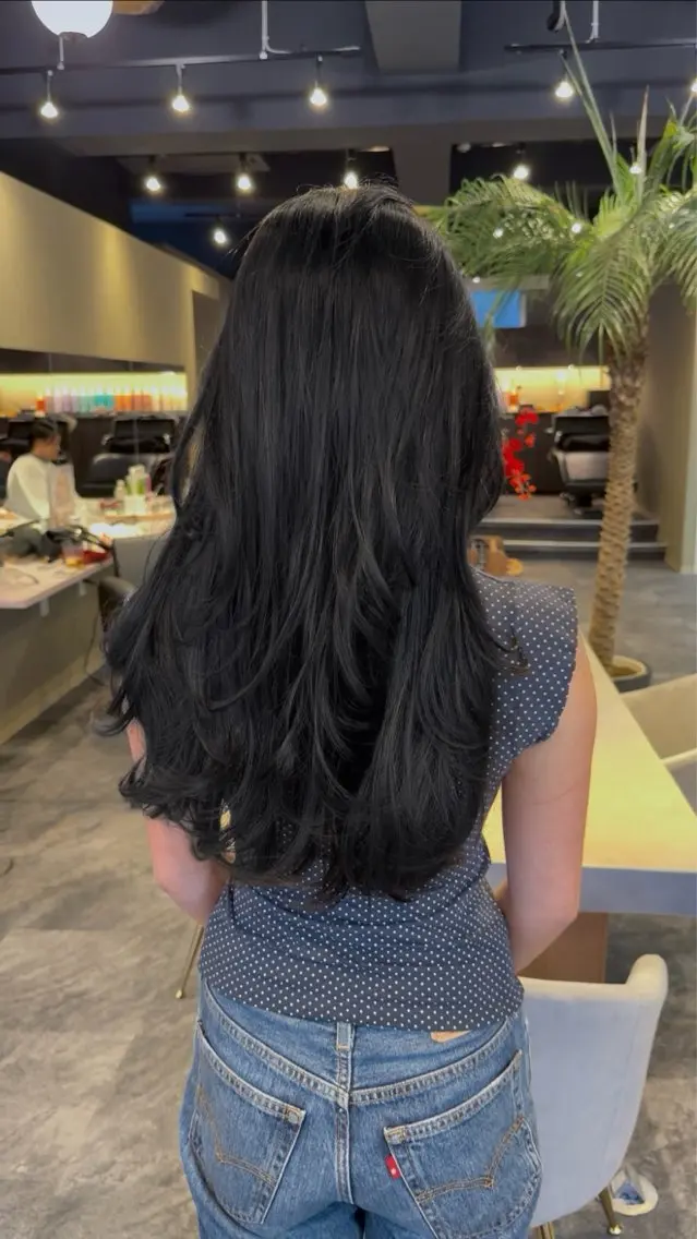 ロング レイヤーカット カット 🇺🇸海外デザイン iCON TOKYOのヘアスタイル