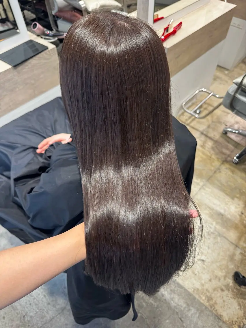 ロング カット ヘアカラー トリートメント 髪質改善酸性ストレー ト/モテカラーひなののヘアスタイル