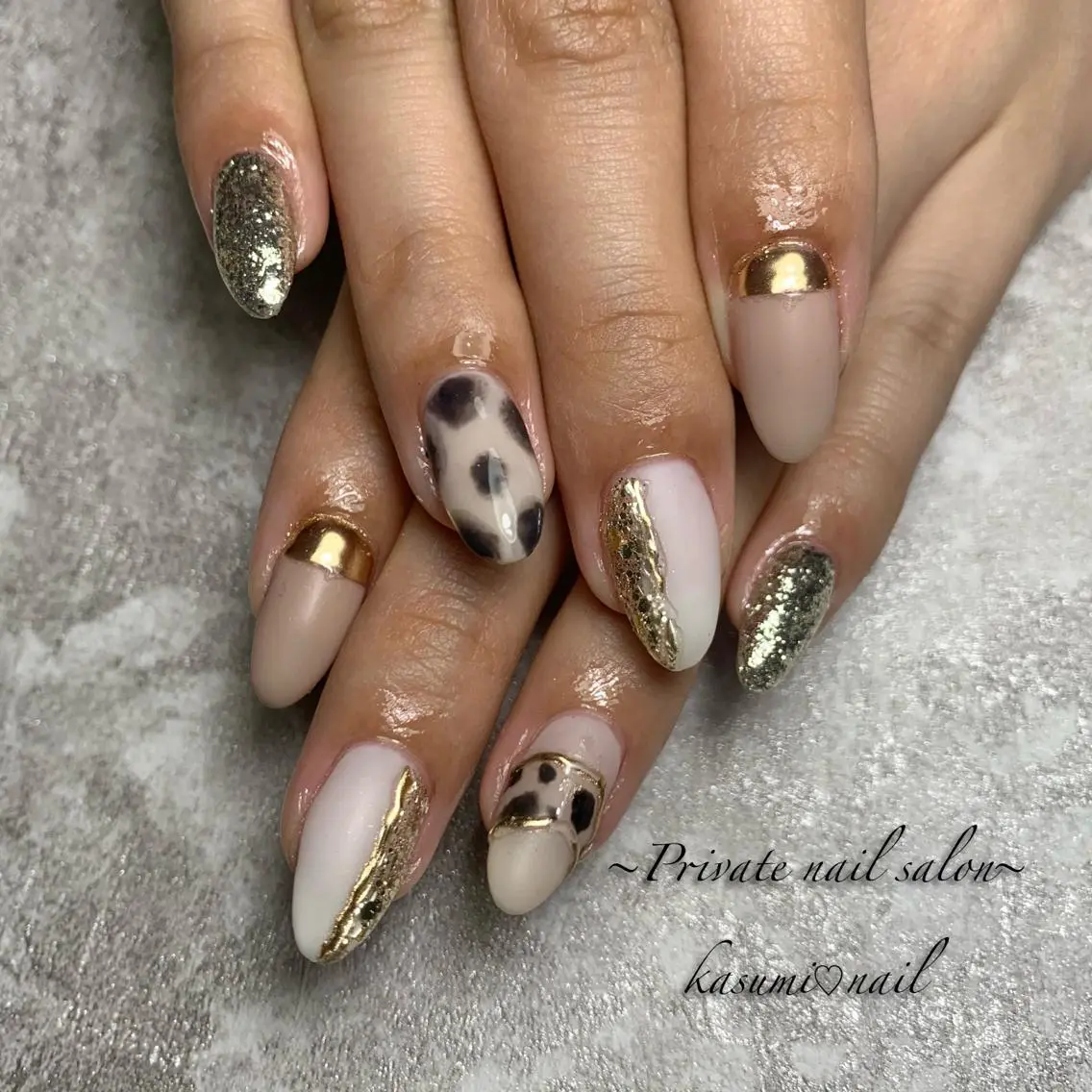 ネイル アニマル柄 ミラーネイル ニュアンスネイル KASUMI♡ Nailのネイルデザイン