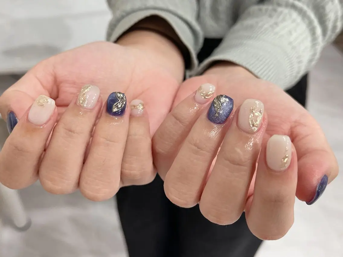 ネイル ki🍒🍒 ki ツルツルネイルのネイルデザイン