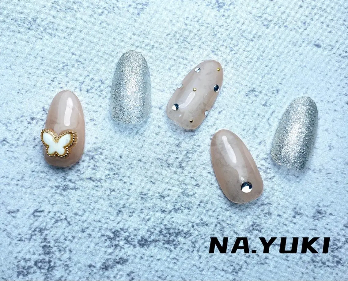 ネイル ハンドネイル ハンドケア ナユキNA.YUKI 池袋店のネイルデザイン