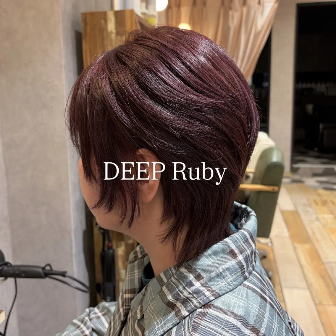 ショート カラー パープルカラー ヘアカラー トリートメント 🍒レイヤー/ブリー チ艶カラー🌺NOAのヘアスタイル