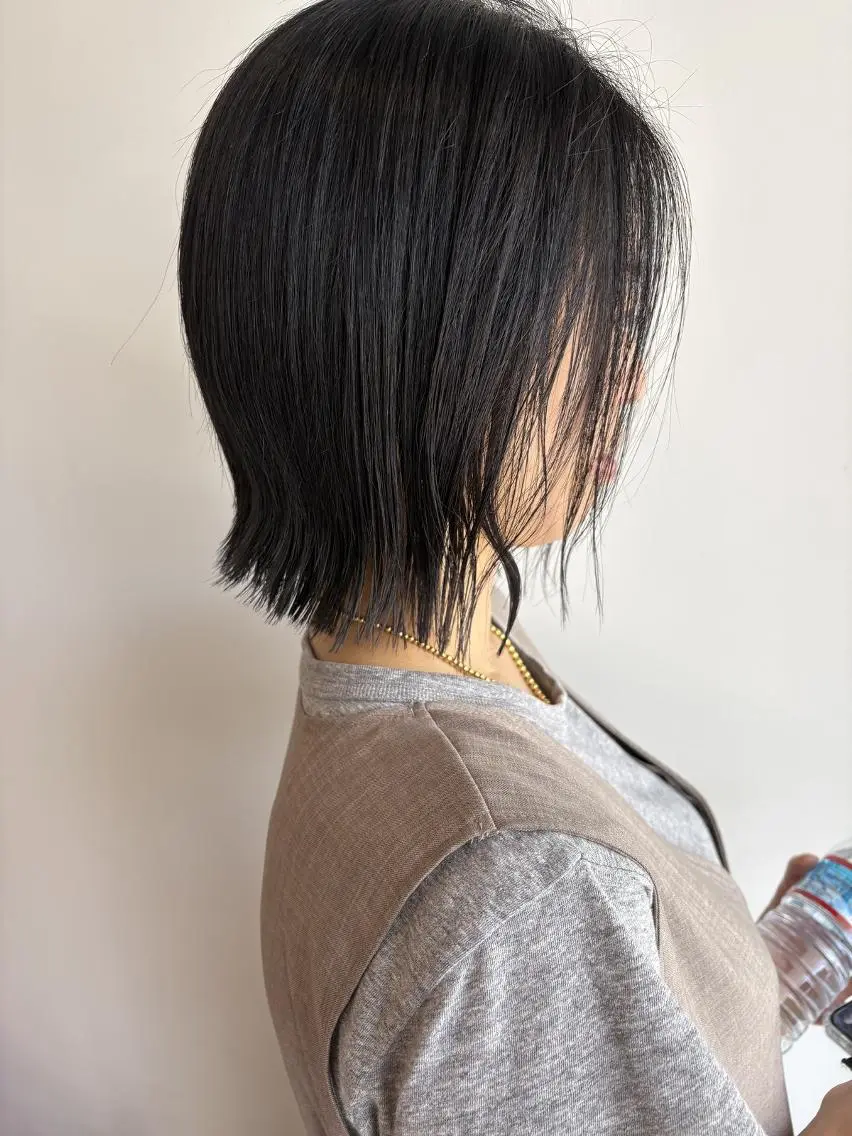 【最上級ストレート】カット+プレミアム縮毛矯正の写真