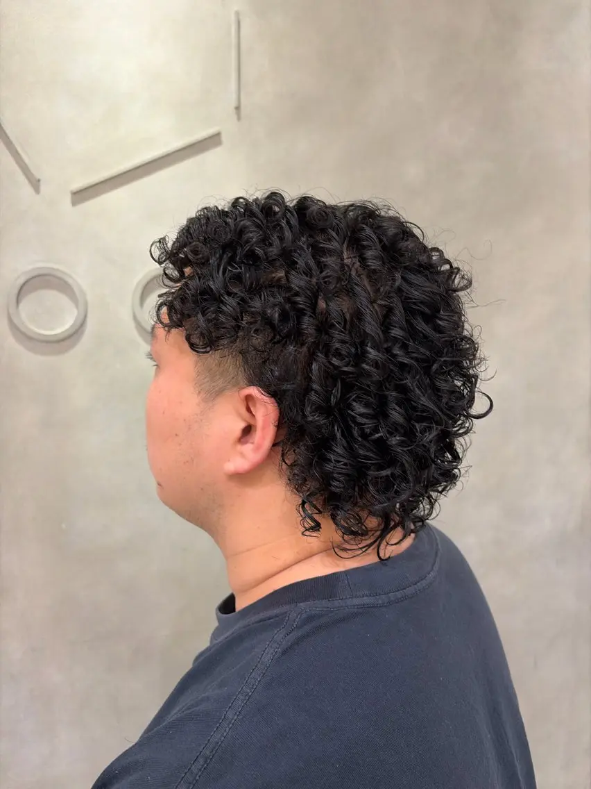ショート パーマモデル募集堀本 夢来のヘアスタイル