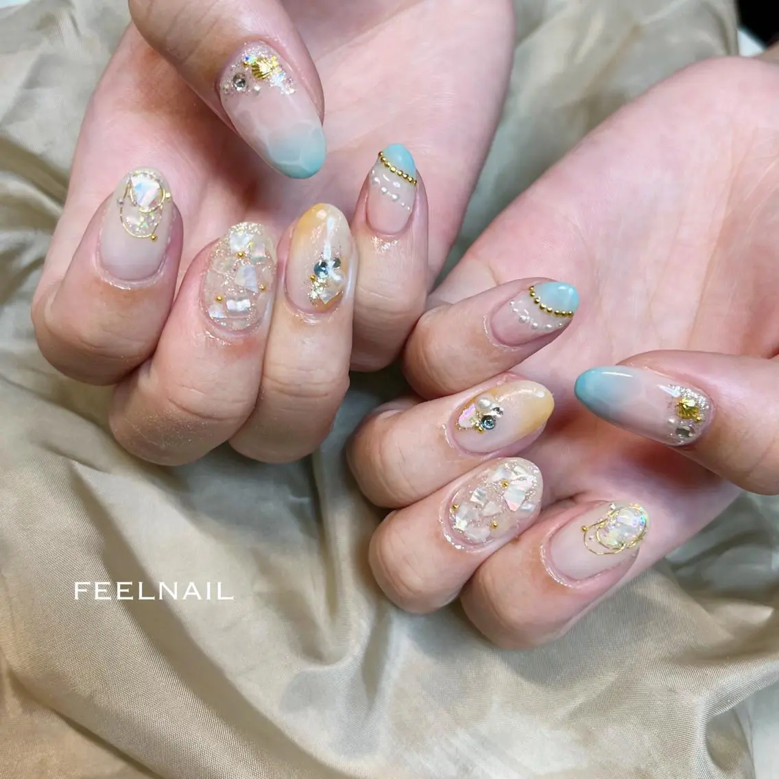 ネイル アートネイル ストーンネイル 近藤 あみのネイルデザイン