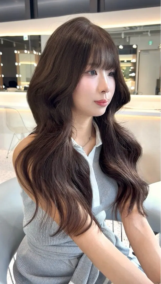 ロング レイヤーカット 🎀透明感カラー shizuka🎀のヘアスタイル