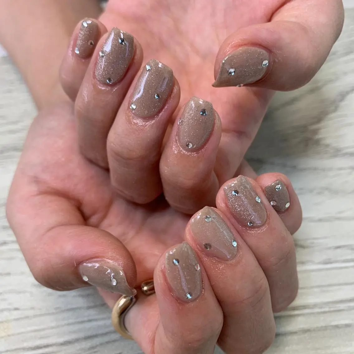 ネイル マグネットネイル ストーンネイル ハンドネイル フットネイル Adite nailのネイルデザイン