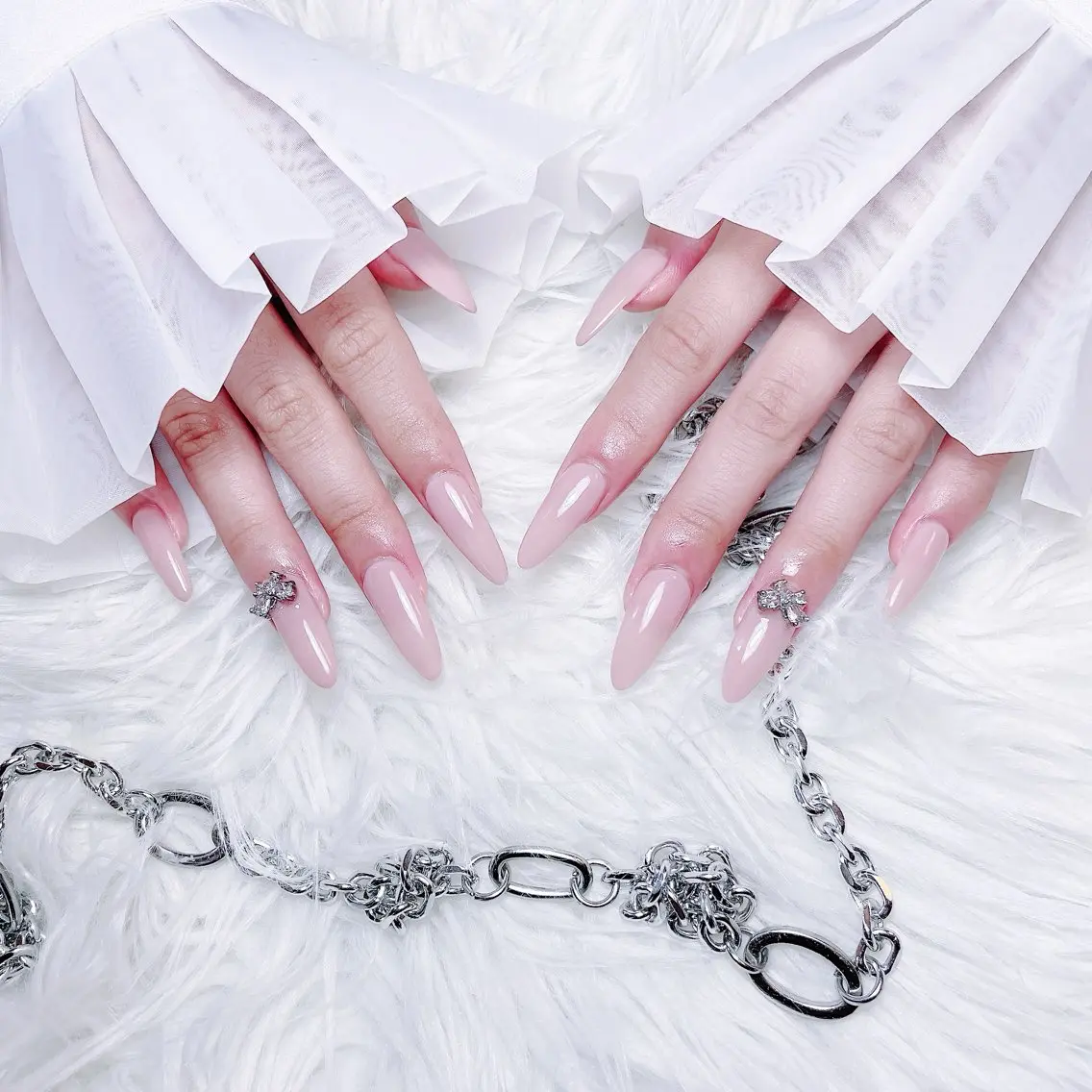 ネイル ハンドネイル 🩵Yun nail Salon 🩵のネイルデザイン