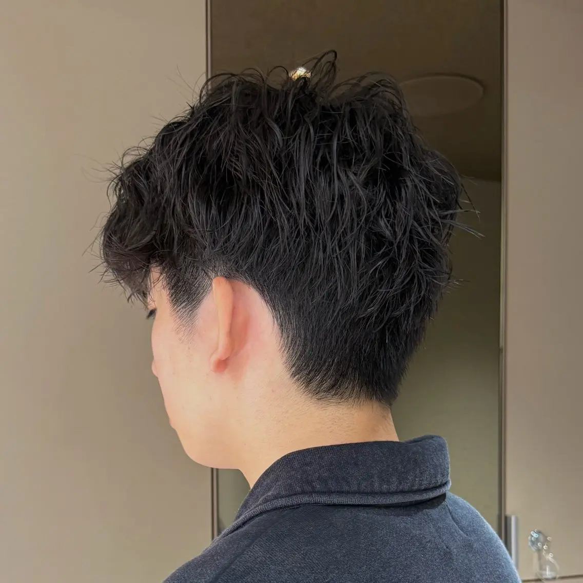 【21時以降限定】メンズパーマ+似合わせカットの写真