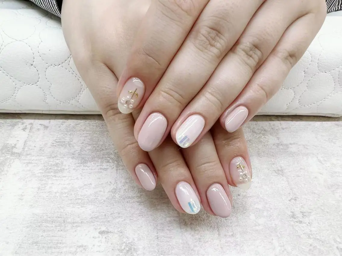 ネイル シンプルネイル Romine アイラッシュ&ネイルのマツエク・マツパデザイン