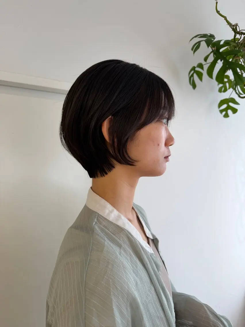 ショート ショートボブ ボブ くせ毛 ショートヘア カット トリートメント 切りっぱなし/髪質 改善矯正/さやか🫧のヘアスタイル