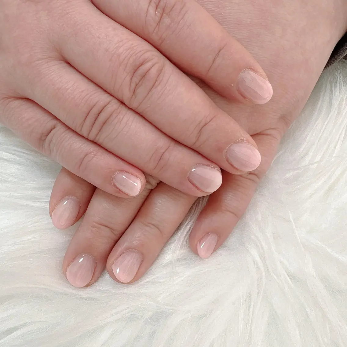 ネイル 桜ネイル ジェルネイル グラデーション ピンク シンプルネイル 【早朝・深夜🉑】 Charlmeのネイルデザイン