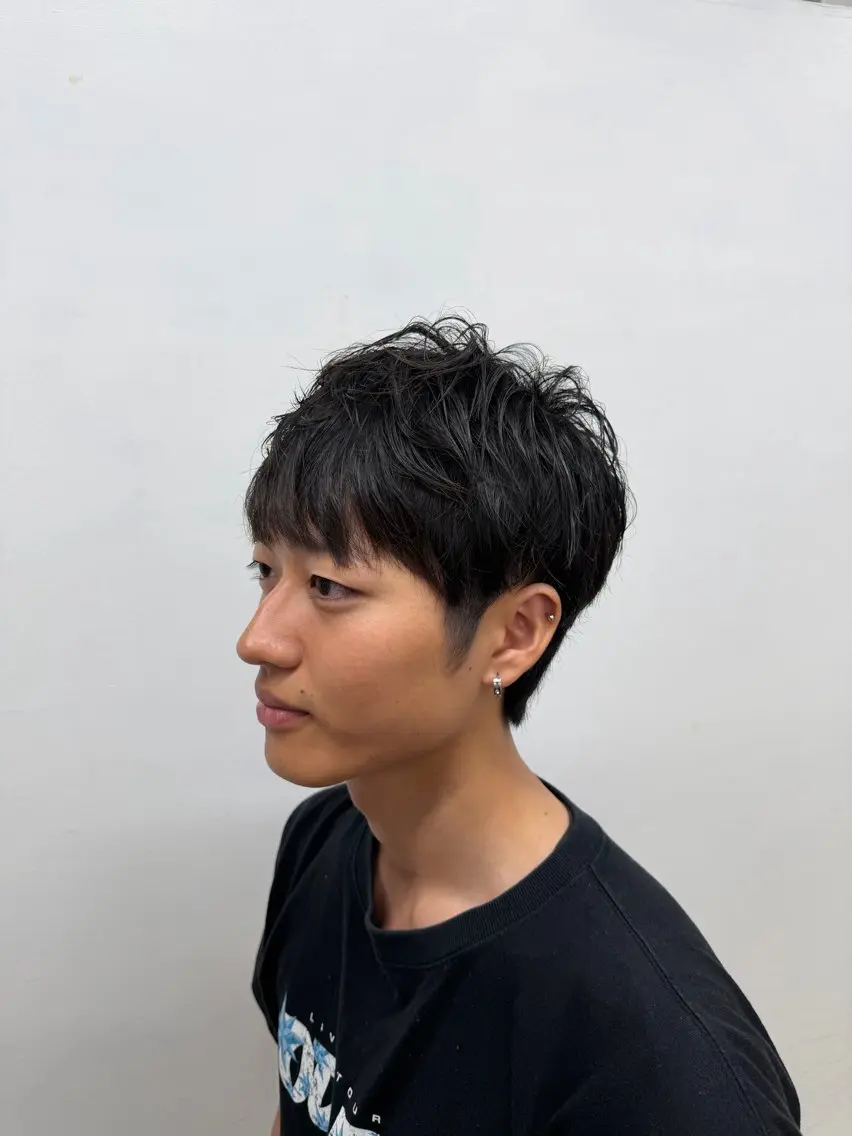メンズ マッシュ カット 河本 佳治のヘアスタイル