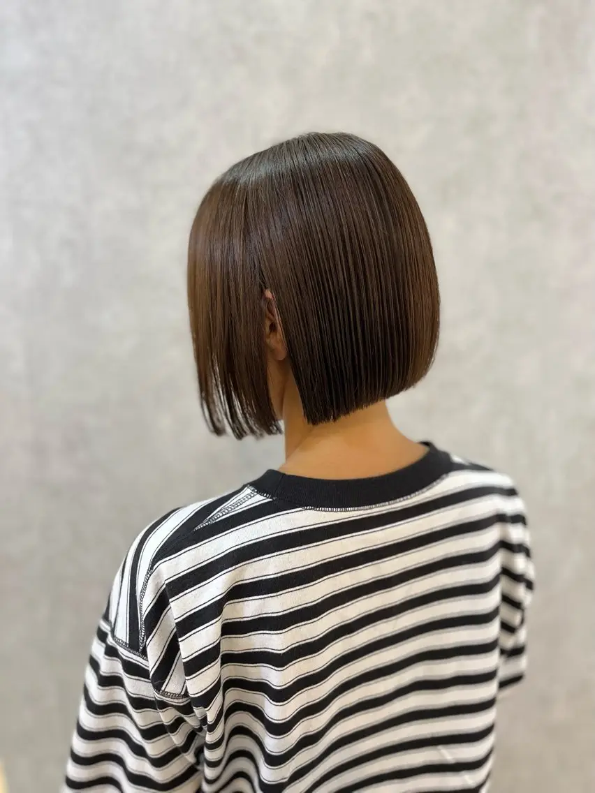 縮毛矯正+ケアトリートメント(ポイントのみの縮毛矯正NG)の写真