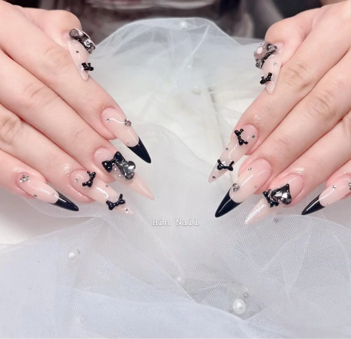 ネイル ハンドネイル HIN NAILのネイルデザイン