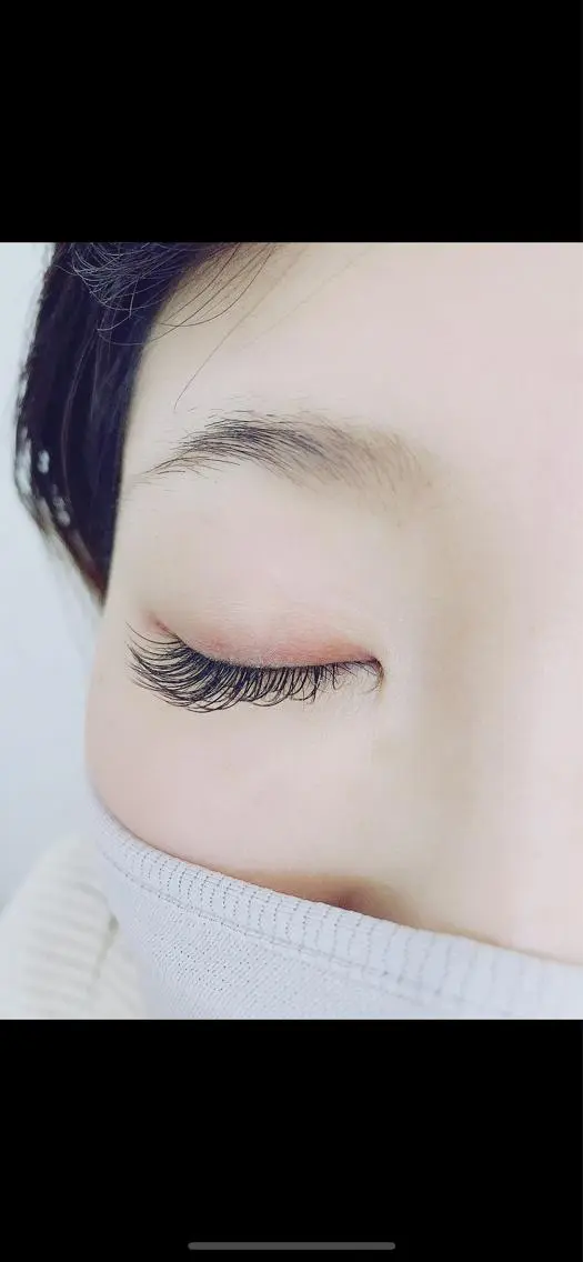 最新技術！次世代LEDマツエク  フラットラッシュ100本の写真