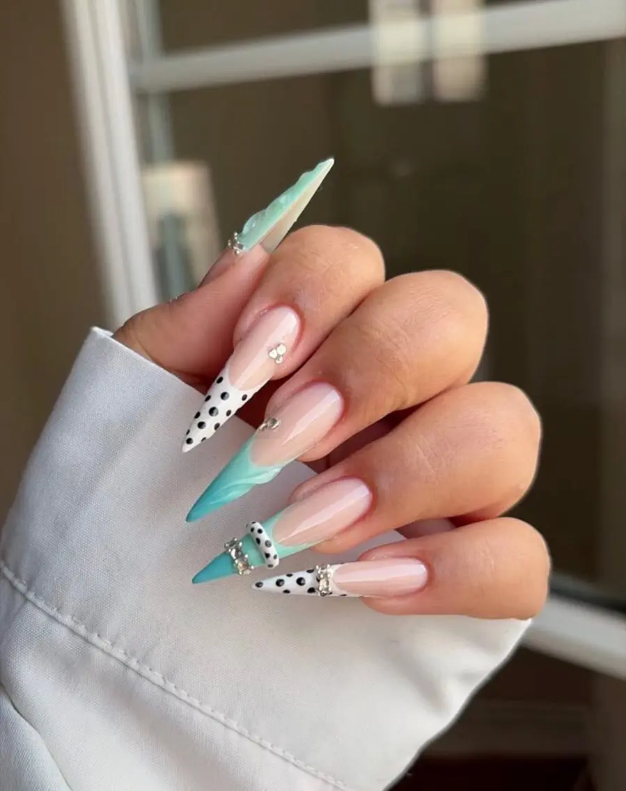 ネイル 長さ出し ジェルネイル 韓国ネイル 持ち込み ワンホンネイル ハンドネイル ハンドケア Nova Nail Salonのネイルデザイン