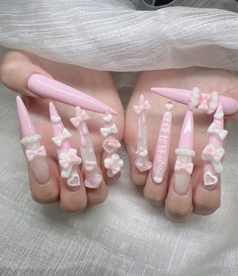 ネイル 長さ出し グラデーション 卒業式 キラキラネイル マグネットネイル ハンドネイル Lee Nails チップ長さだし専門店のネイルデザイン