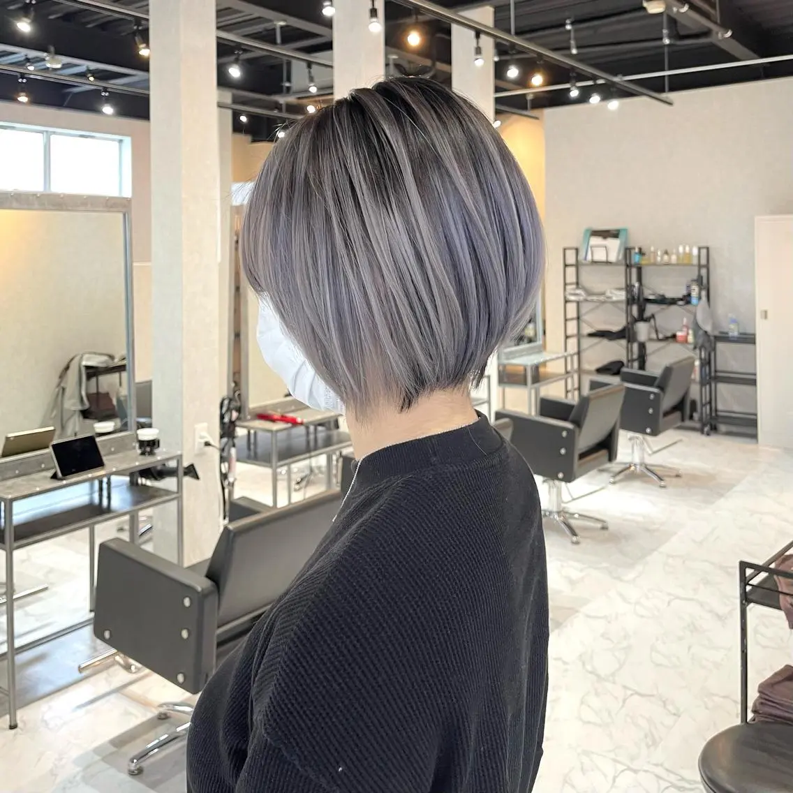 ショート カラー バレイヤージュ デザインカラー ハイライトカラー 外国人風カラー ハイライト カット ヘアカラー トリートメント アンドウ ユウ/ レイヤーカット/韓国のヘアスタイル