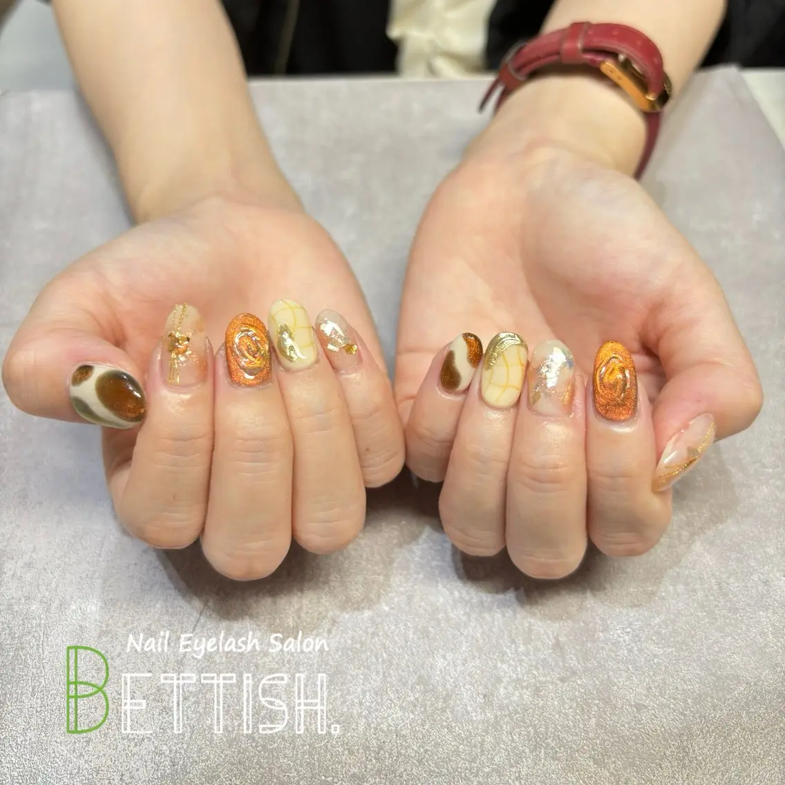 ネイル NiuShe SERIのネイルデザイン