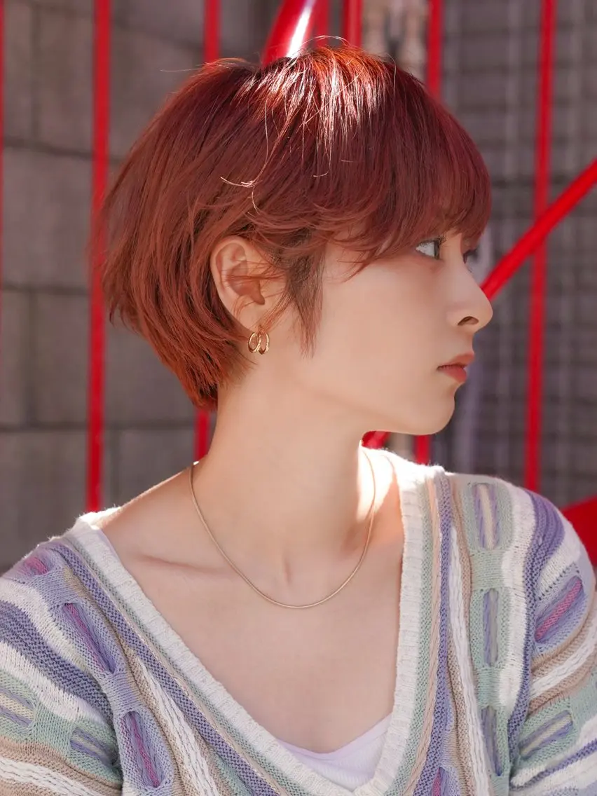 ショート カラー 辻口 俊のヘアスタイル