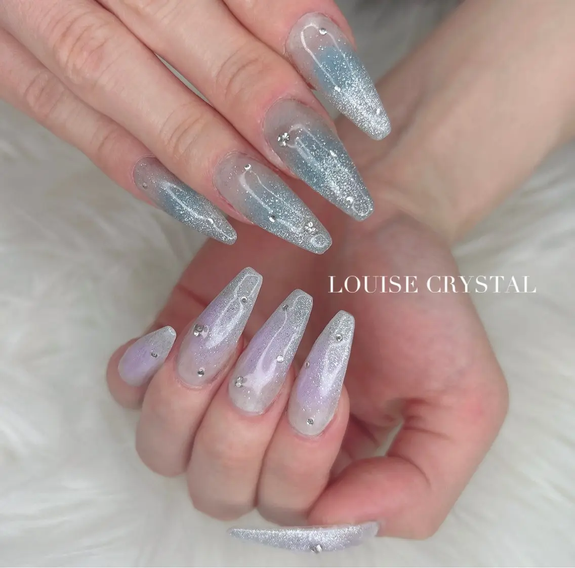 ネイル ハンドネイル LOUISE CRYSTALのネイルデザイン