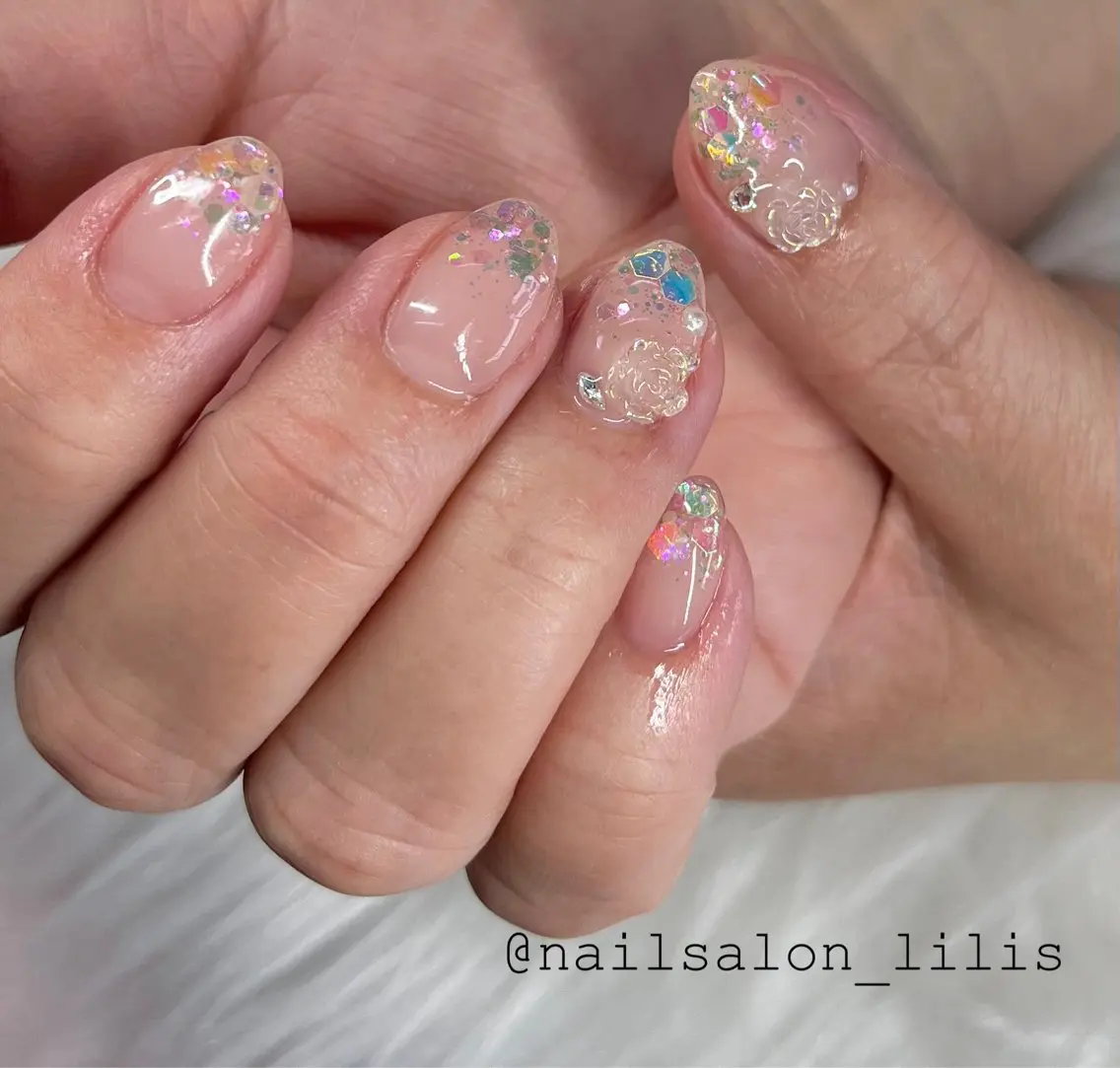 ネイル グラデーション ラメ(グリッター) ラメグラデーション ハンドネイル nailsalon Lilisのネイルデザイン