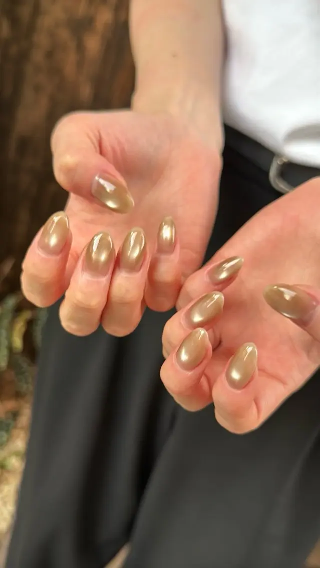 ネイル フラッシュネイル フラッシュマグ フットネイル フレンチネイル 韓国ネイル ハンドネイル SAKU nail 作島茜のネイルデザイン