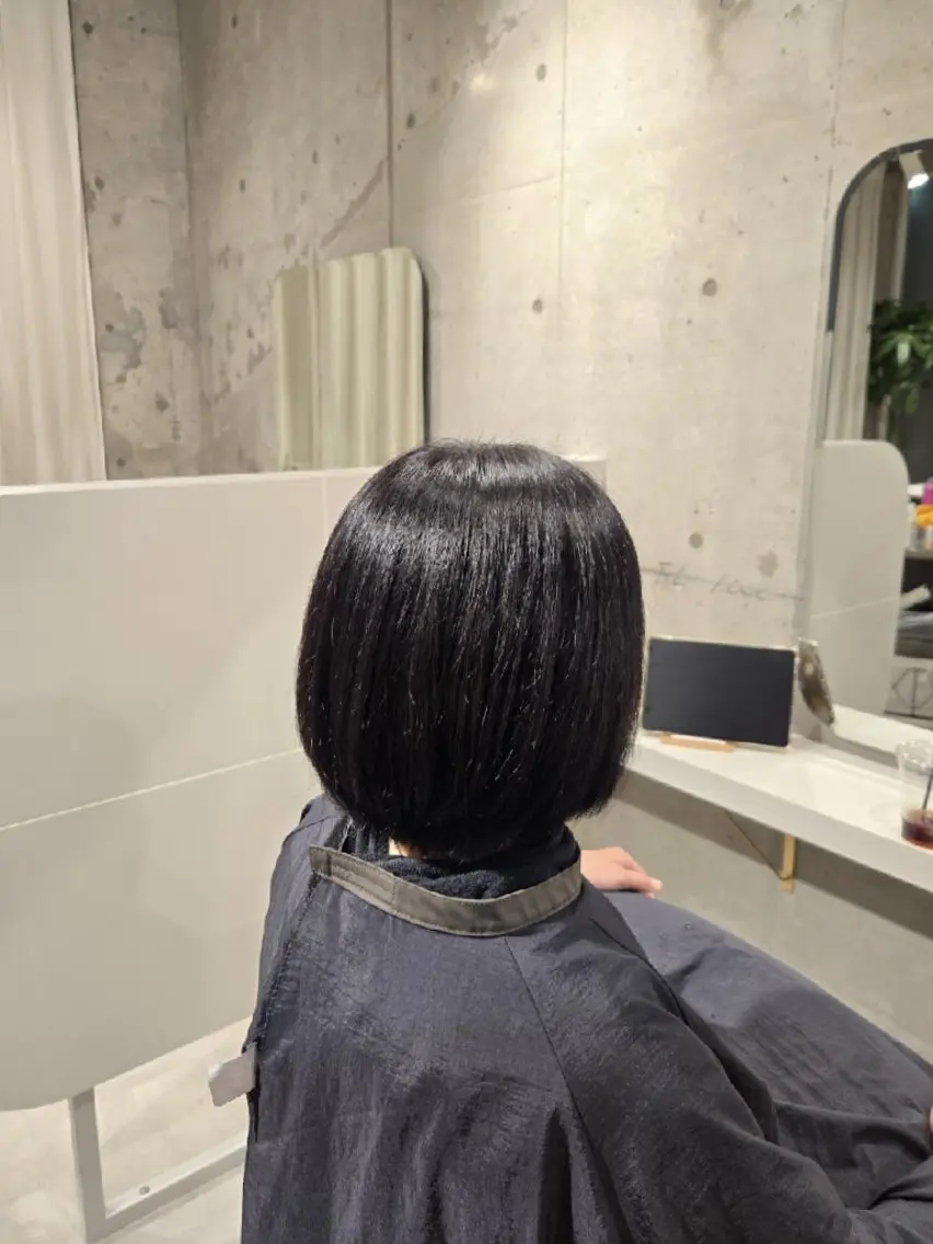カラー SHOKO ／Belleのヘアスタイル