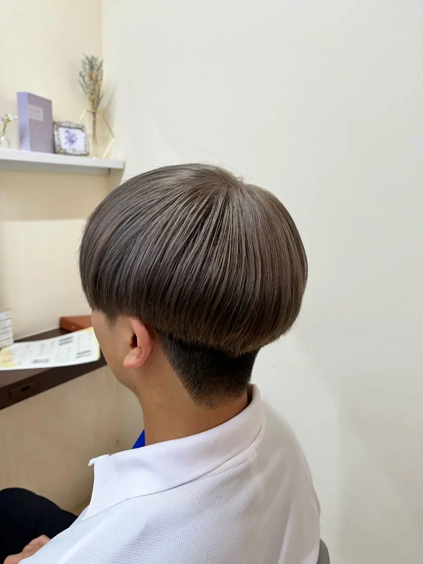 ショート パーマ メンズ マッシュ 刈り上げ 🧊メンズ特化🧊 高木航希のヘアスタイル