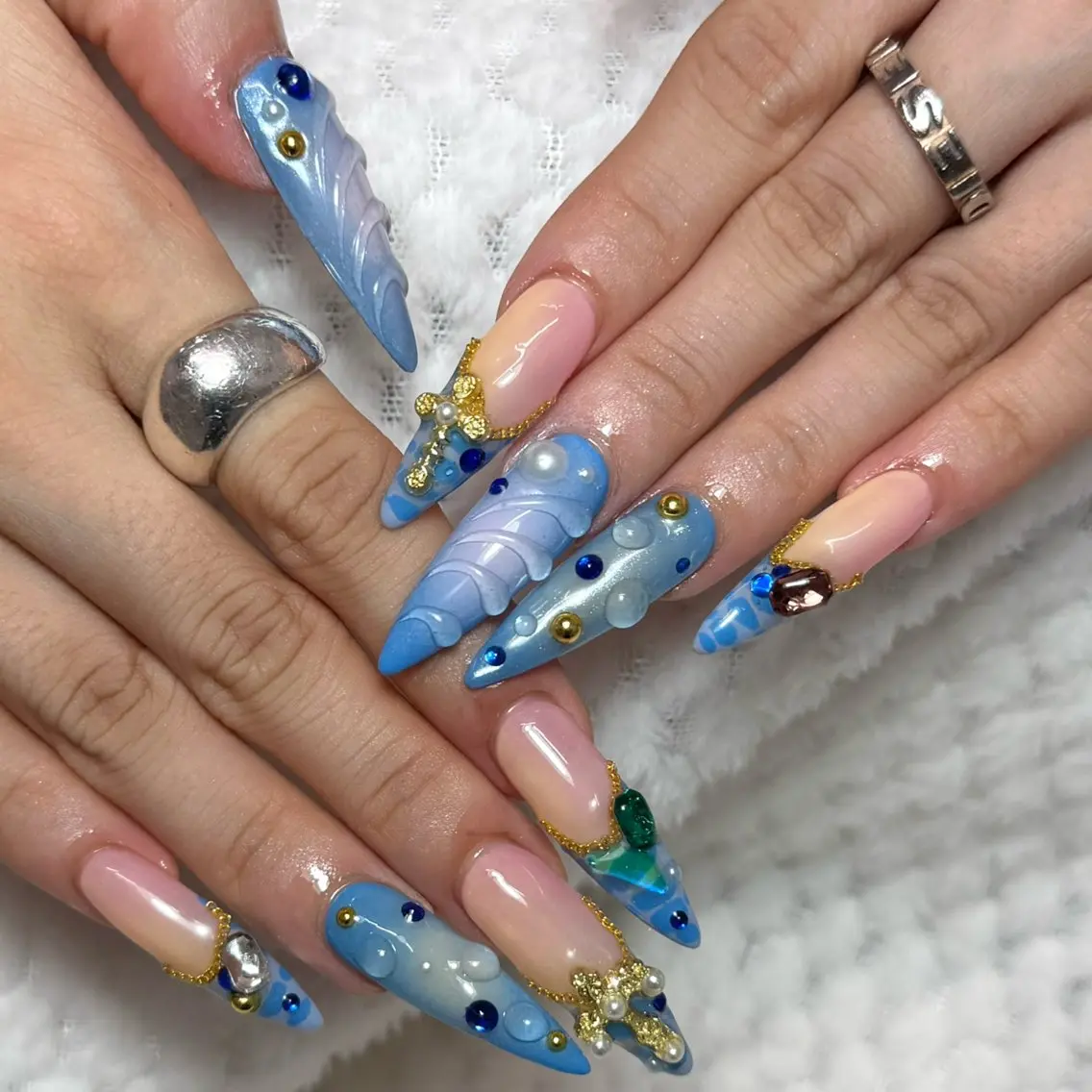 ネイル ハンドネイル Arva Manaのネイルデザイン