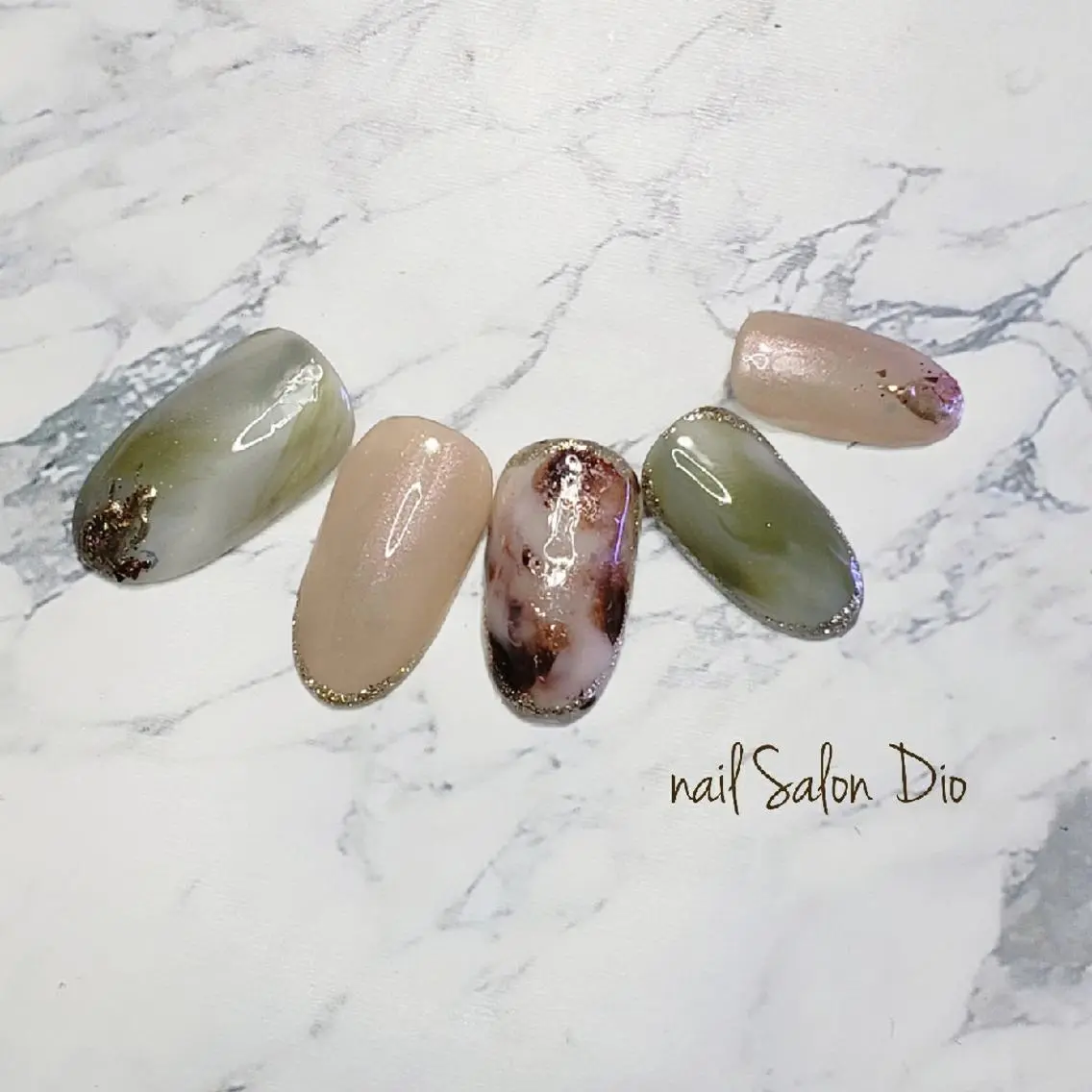 ネイル カジュアル グリーン Nail salon Dioのネイルデザイン