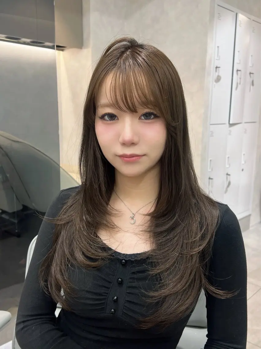 ロング YUNA /栄/透明感カラーのヘアスタイル