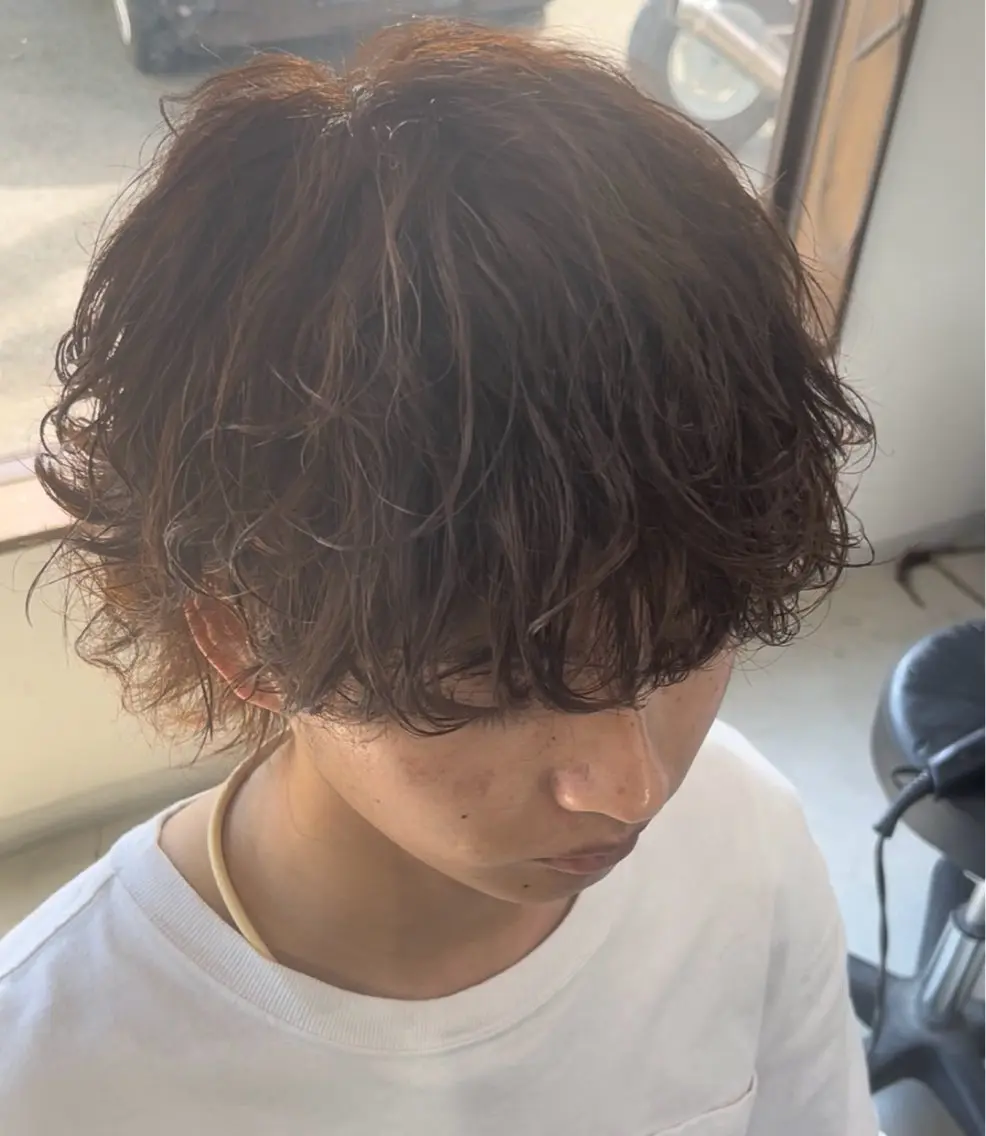 パーマ メンズ メンズパーマ メンズウルフカット ウルフカット カット パーマ メンズパーマ& ハイトーン特化谷村のヘアスタイル