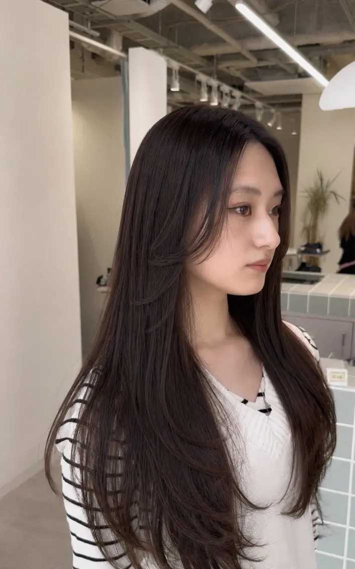 ロング カラー 石井歩 広島/ボブ/レイヤーのヘアスタイル