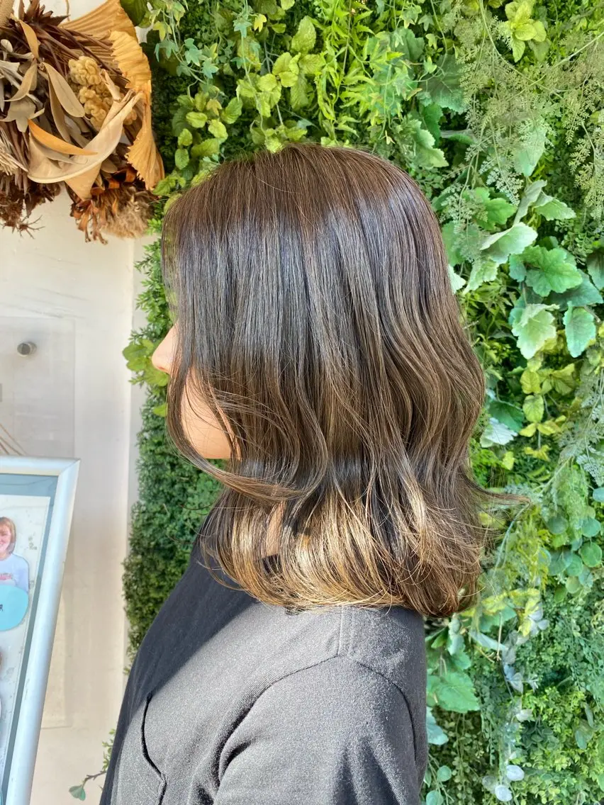 ミディアム カラー カット ヘアカラー トリートメント 透明感カラー/韓国 ヘア🩶yuri🩵のヘアスタイル