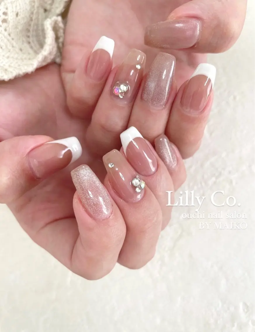ネイル キラキラネイル ハンドネイル ハンドケア Lilly Co.のネイルデザイン