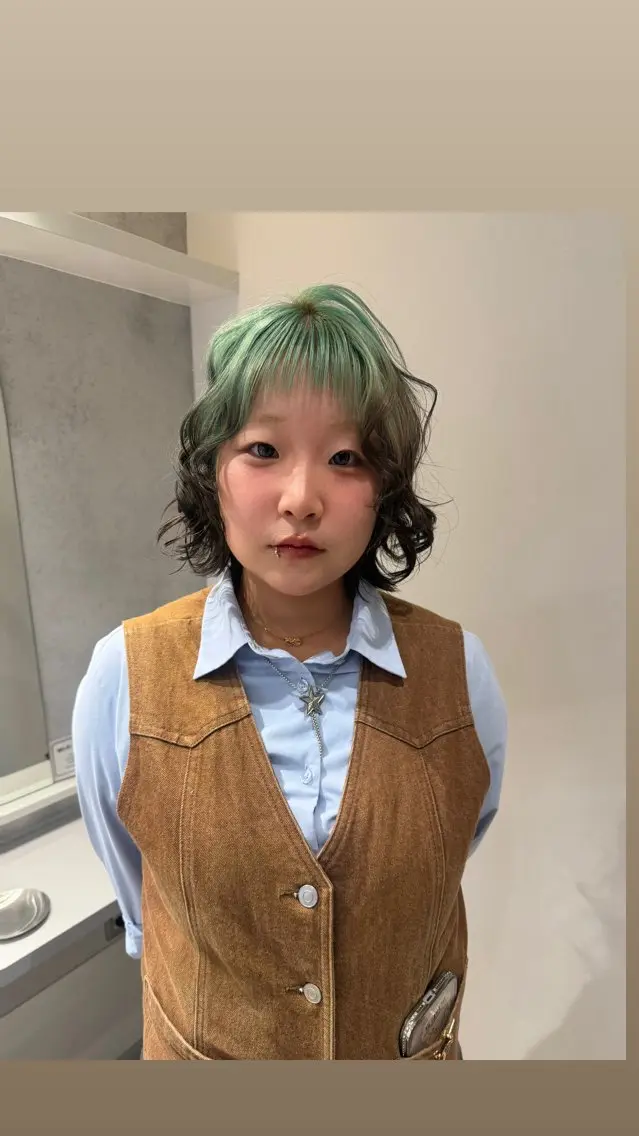 ショート カラー ブラウンカラー ミント ミントグリーン ニュアンスパーマ /ボブパーマriseのヘアスタイル