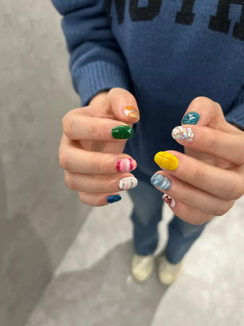 ネイル ジェルネイル 韓国ネイル ニュアンスネイル パラジェル リボン Bana_ Nailのネイルデザイン