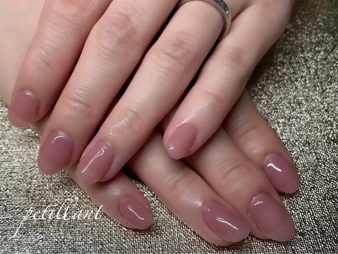 ネイル 長さ出し ワンカラーネイル ピンク ハンドネイル ハンドケア nail salon petillantのネイルデザイン