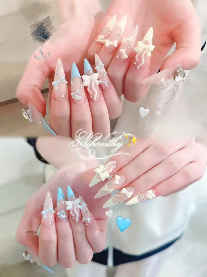 ネイル チークネイル ドット フットネイル フレンチネイル グラデーション ハンドネイル ハンドケア Nihonthy Nail 新宿のネイルデザイン