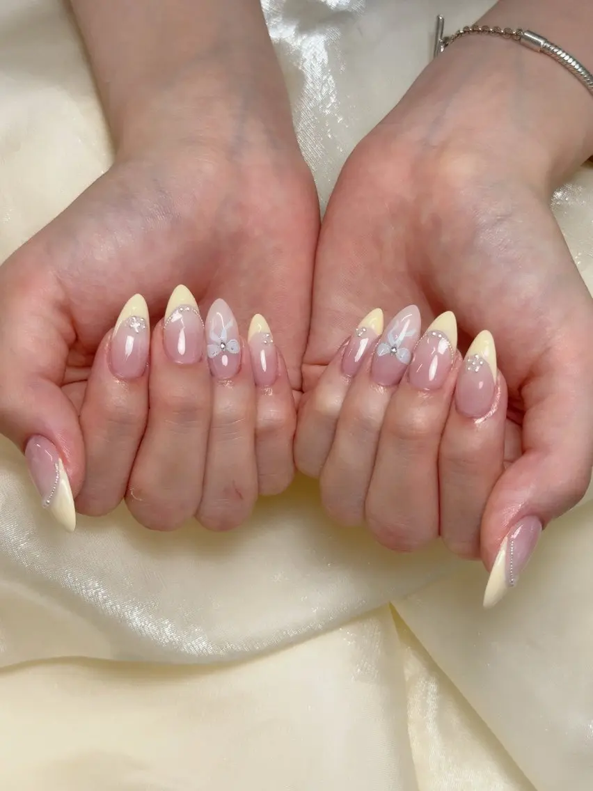 ネイル ENSalon 愛佳のネイルデザイン