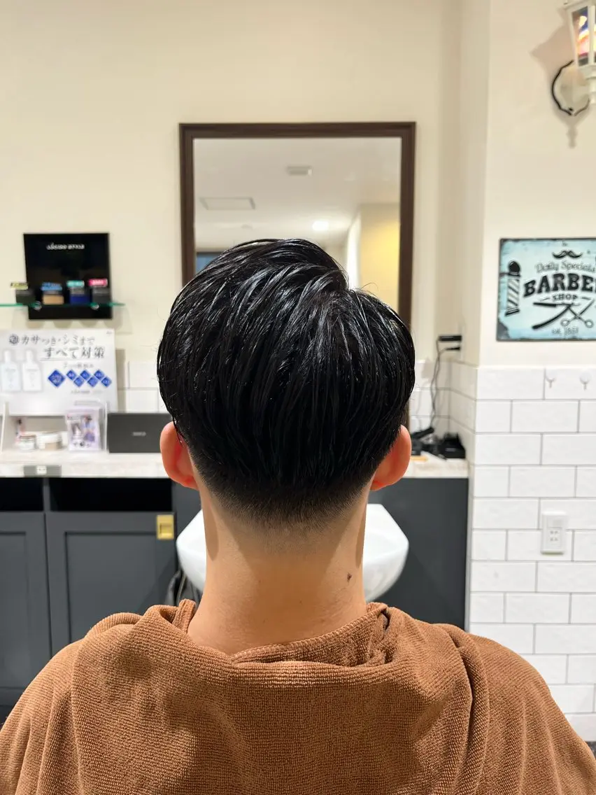 ショート メンズ メンズパーマ 似合わせカットのヘアスタイル