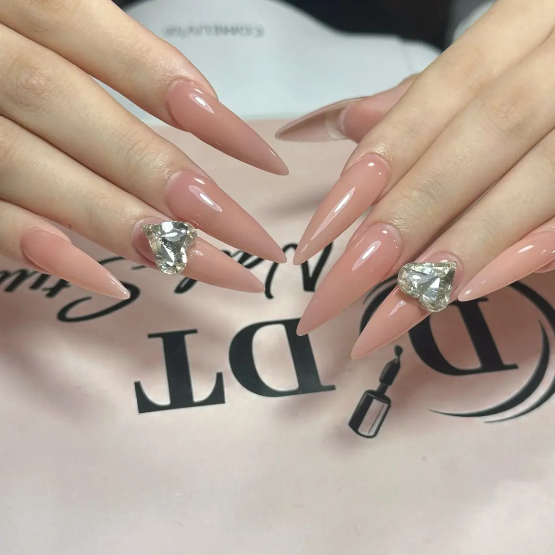 ネイル ハンドネイル DT nailのネイルデザイン