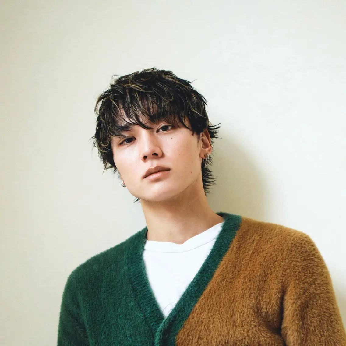 ショート カラー メンズ メンズハイライト マッシュ ハイライトカラー ハイライト ショートヘア カット ヘアカラー 🌿‬ナチュラル/パ ーマヘア/蒼真🍃のヘアスタイル
