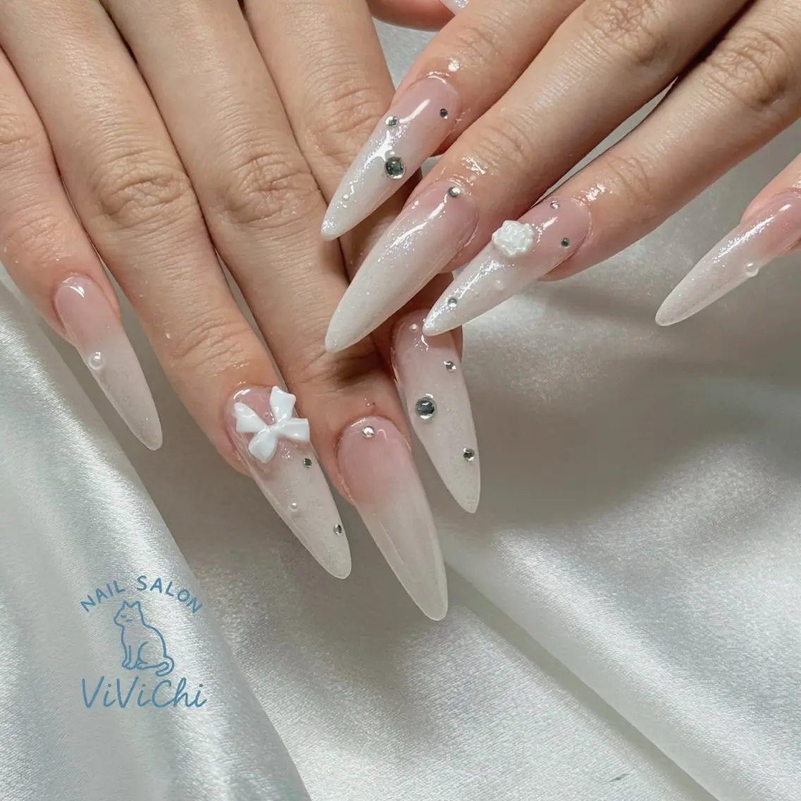 ネイル ハンドネイル ViViChi 梨帆のネイルデザイン