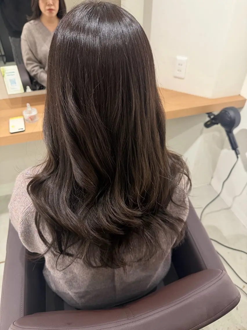 セミロング 髪質改善 カット ヘアカラー attrait🍀 福田憂也のヘアスタイル