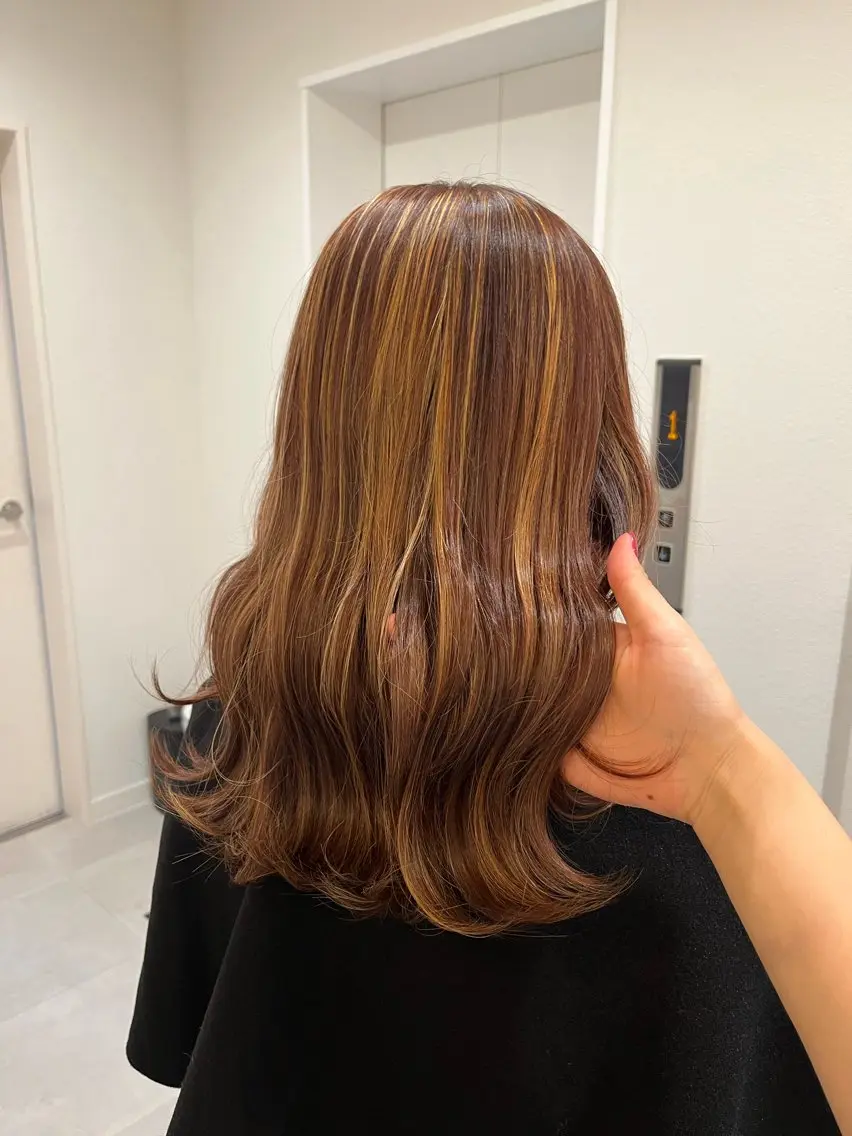 ロング カラー ヘアカラー トリートメント ゆな🎀ハイトーン /レイヤーのヘアスタイル